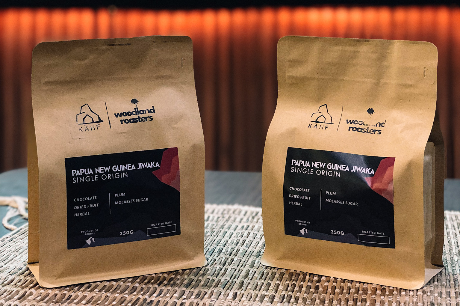 Papua New Guinea Jiwaka coffee bags